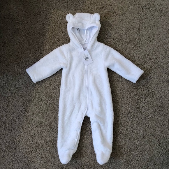 The Little White Company Other - The Little White Company Fleece Outfit